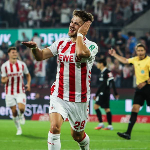 Fussball, Bundesliga Saison 2025/2026 2.Spieltag 1.FC Köln - SC Freiburg 31.08.2025, RheinEnergieSTADION Torjubel 1. FC Köln nach dem Tor zum 3-0 durch Jan Thielmann 1. FC Köln, 29, der Torschütze freut sich Köln RheinEnergieSTADION Nordrhein-Westfalen Deutschland *** Sport, Soccer, Bundesliga Season 2025 2026 2 Matchday 1 FC Köln SC Freiburg 31 08 2025, RheinEnergieSTADION Goal celebration 1 FC Köln after the goal to 3 0 by Jan Thielmann 1 FC Köln, 29 , the scorer is happy Köln RheinEnergieSTADION Nordrhein Westfalen Germany