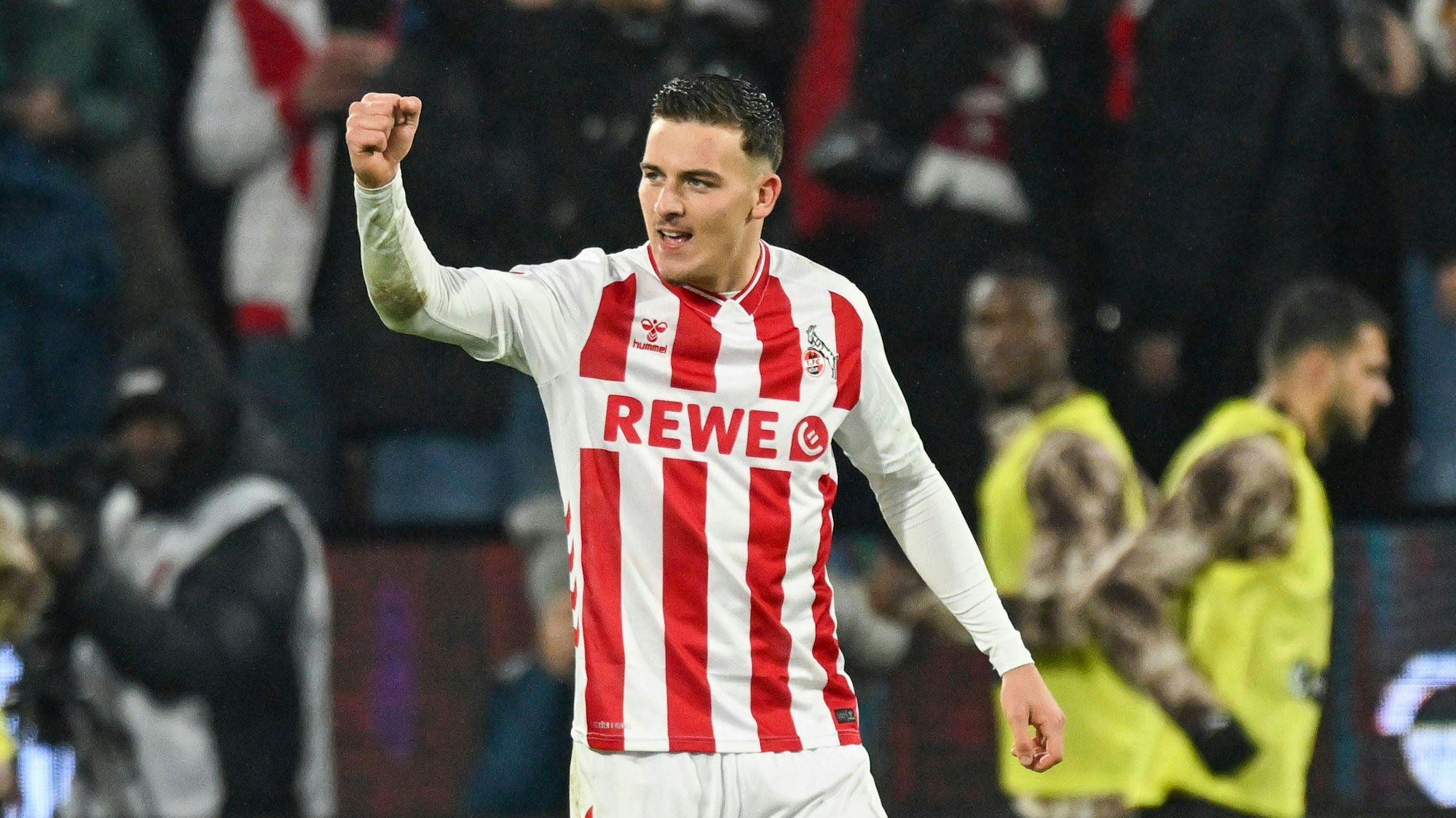 Said El Mala Koeln 13 jubelt nach dem Tor zum 1:0 06.12.2025 Fussball 1. FC Koeln vs FC St. Pauli, Rheinenergiestadion, Koeln, DFB/DFL REGULATIONS PROHIBIT ANY USE OF PHOTOGRAPHS AS IMAGE SEQUENCES AND/OR QUASI-VIDEO *** Said El Mala Koeln 13 cheers after scoring the 1 0 06 12 2025 Soccer 1 FC Koeln vs FC St Pauli, Rheinenergiestadion, Koeln, DFB DFL REGULATIONS PROHIBIT ANY USE OF PHOTOGRAPHS AS IMAGE SEQUENCES AND OR QUASI VIDEO Copyright: xpepphotox/xHorstxMauelshagenx pep00321, pep_20251206_hm_228764