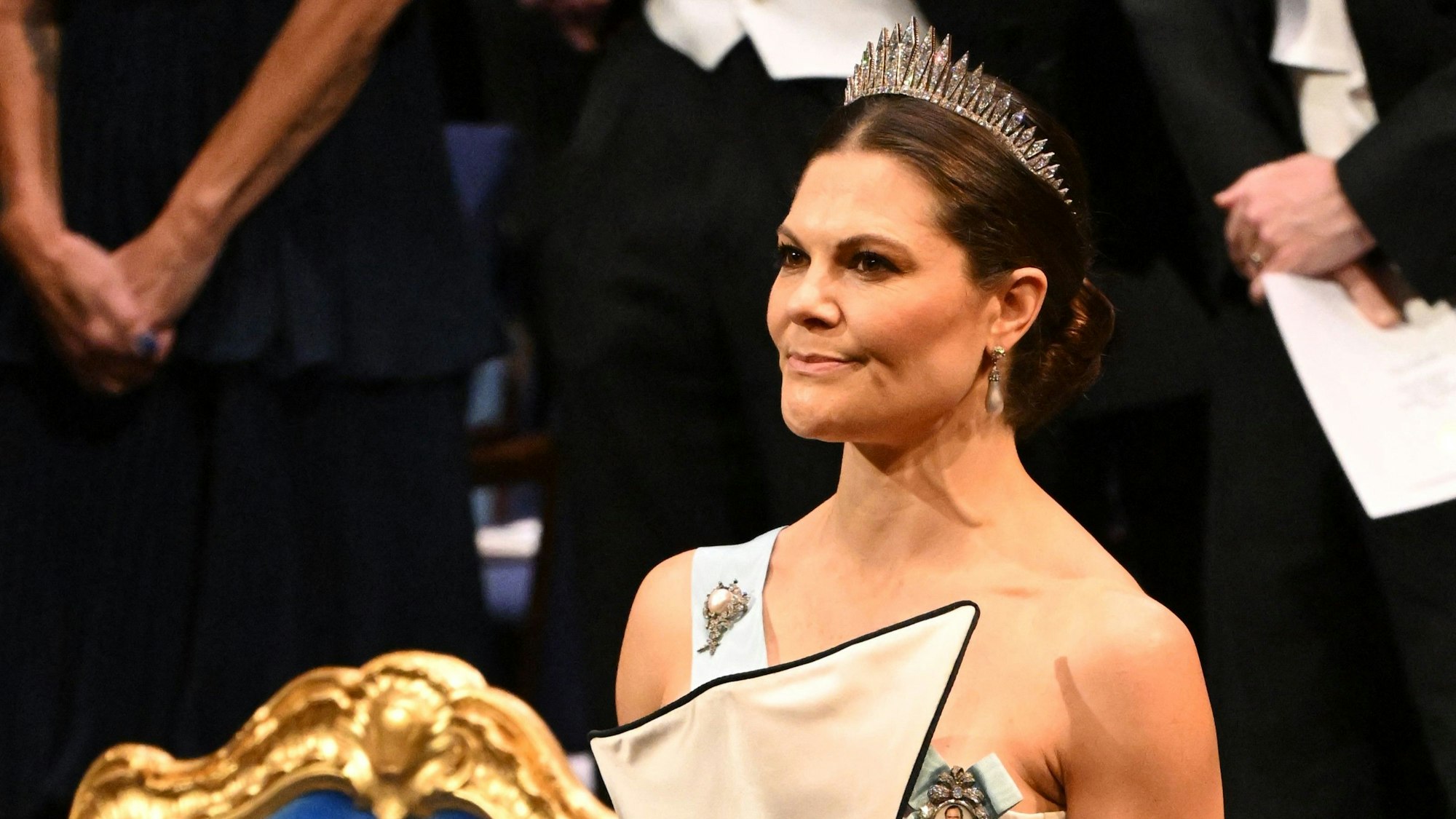 Kronprinzessin Victoria mit Diadem.