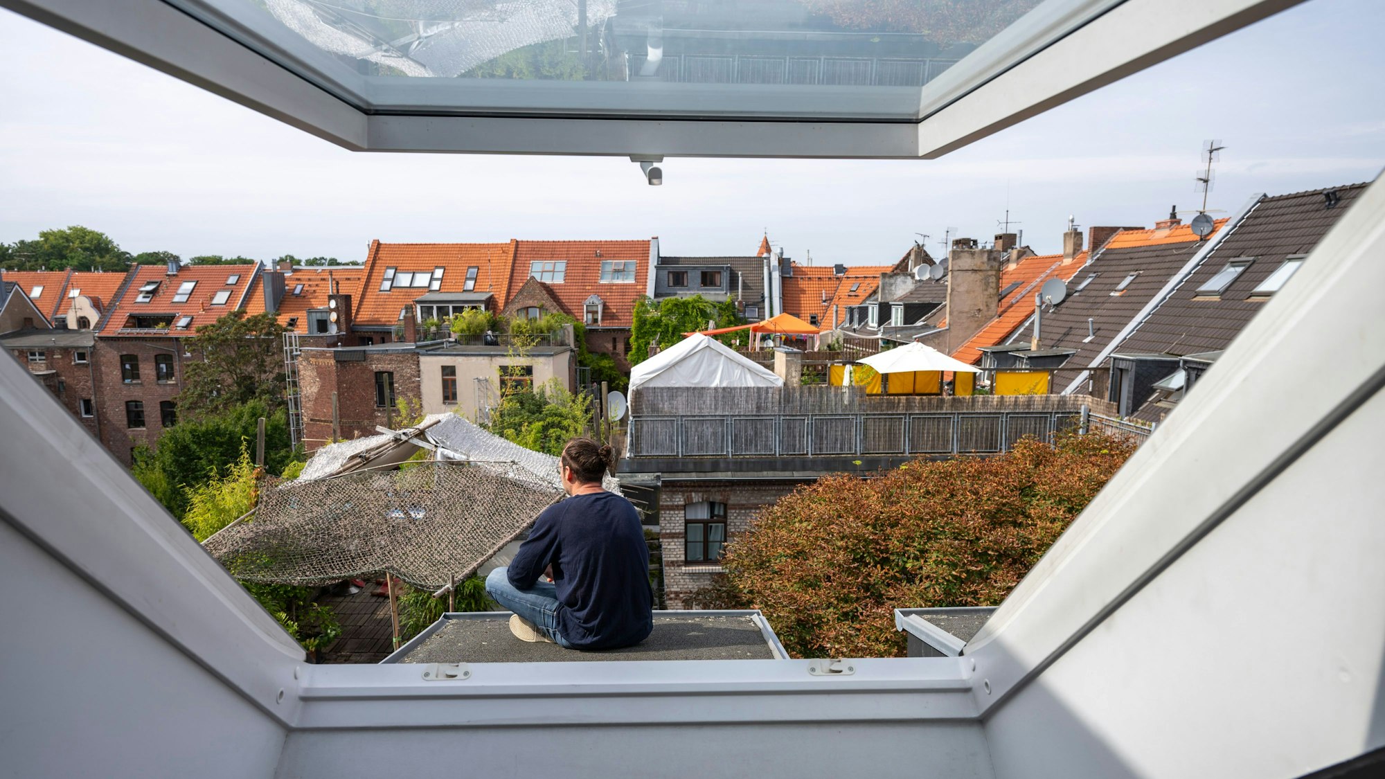 30.08.2024, Köln: Auch am Rathenauplatz sind Mieter von Entmietung betroffen. Foto: Uwe Weiser
