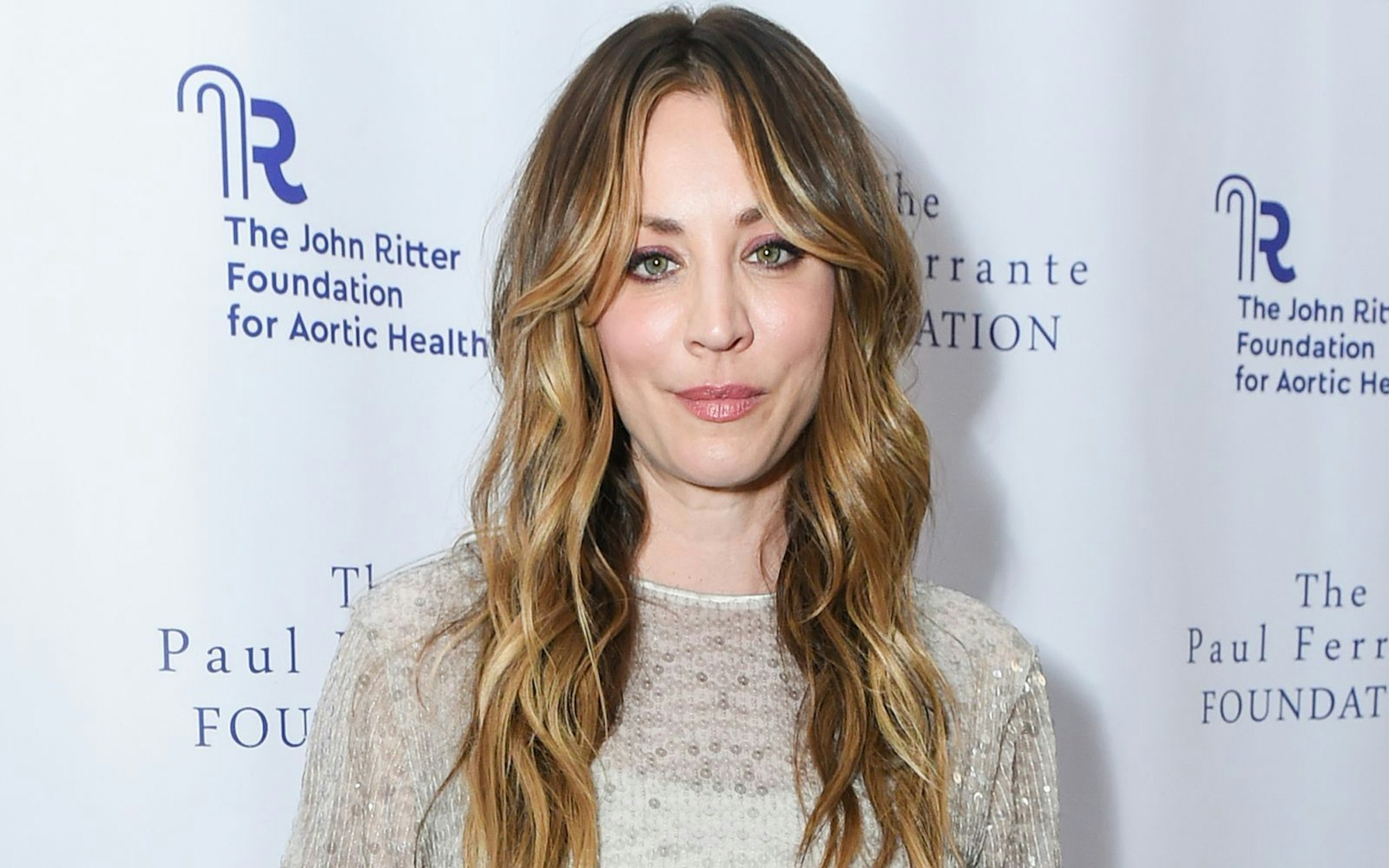 Kaley Cuoco war zuletzt in der düsteren Comedyserie „Based on a True Story - Sprich oder stirb!“ zu sehen. (Bild: Vivien Killilea/Getty Images for The John Ritter Foundation for Aortic Health)