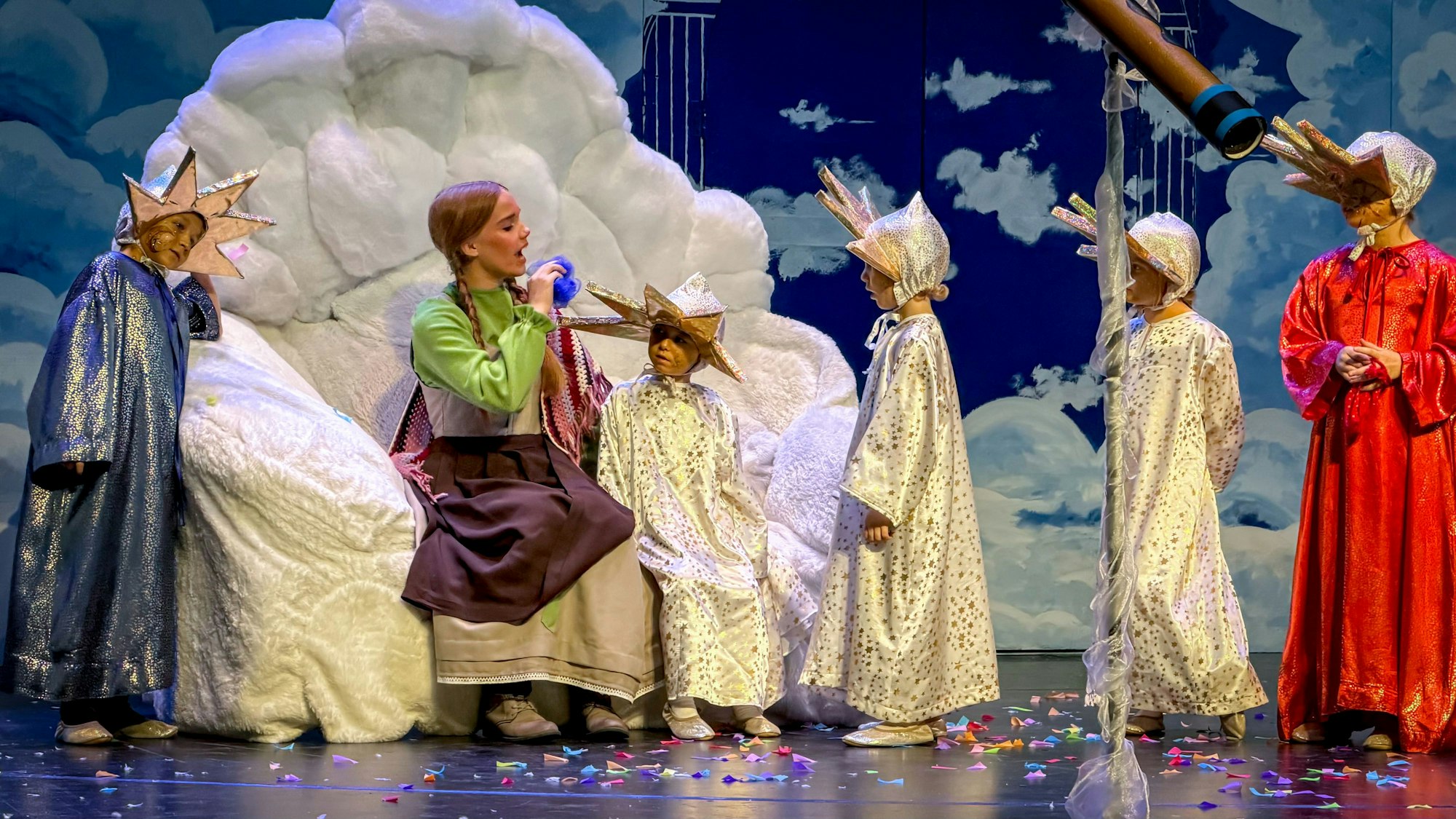 Ensembles der Volksbühne Bergisch Neukirchen