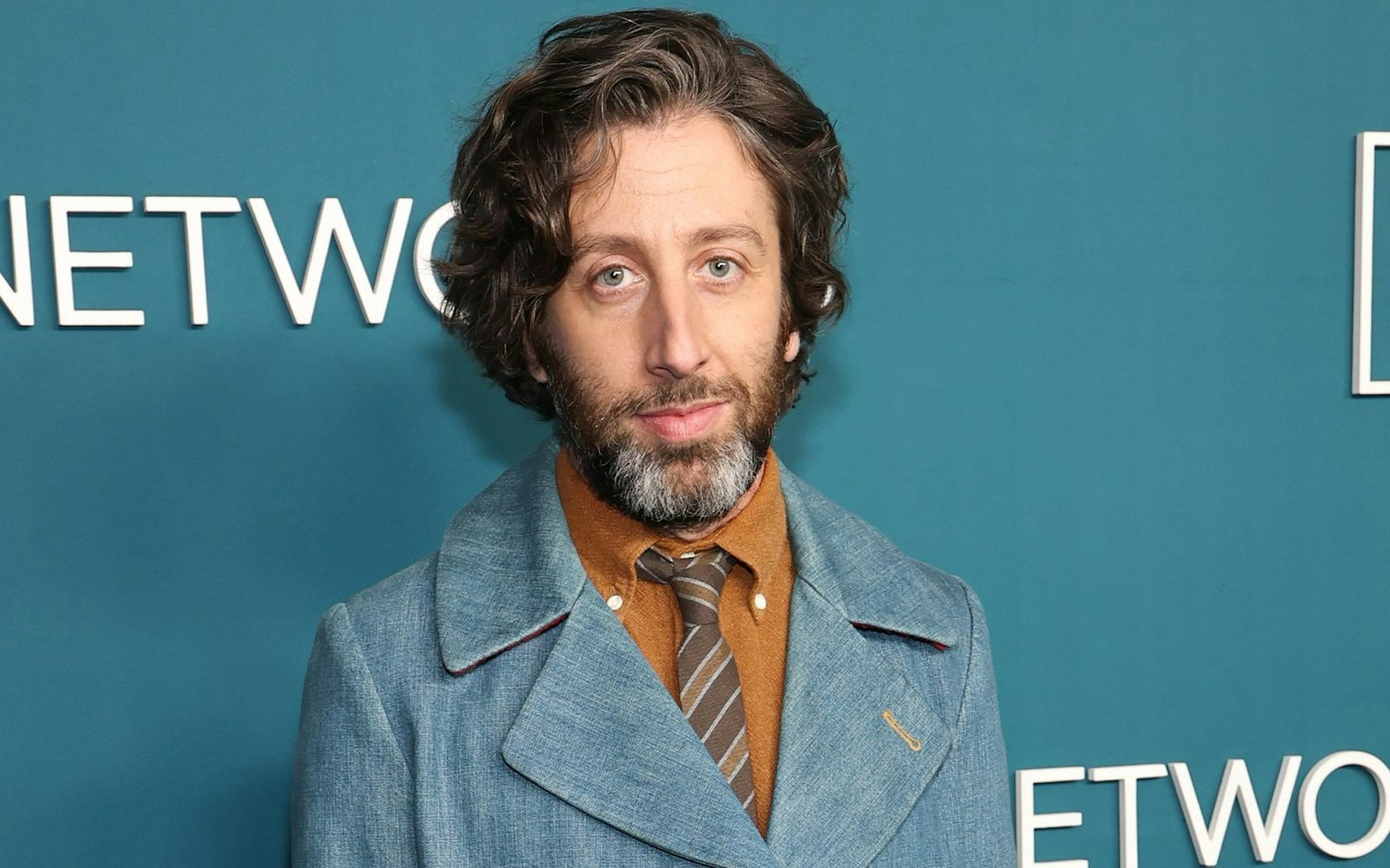 In der Mystery-Crime-Serie „Poker Face“ spielte Simon Helberg zuletzt einen FBI-Agenten. (Bild: Jamie McCarthy/Getty Images)