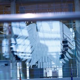 Im zurückliegenden Bundestagswahlkampf tauchten immer wieder Falschnachrichten auf. (Symbolbild)