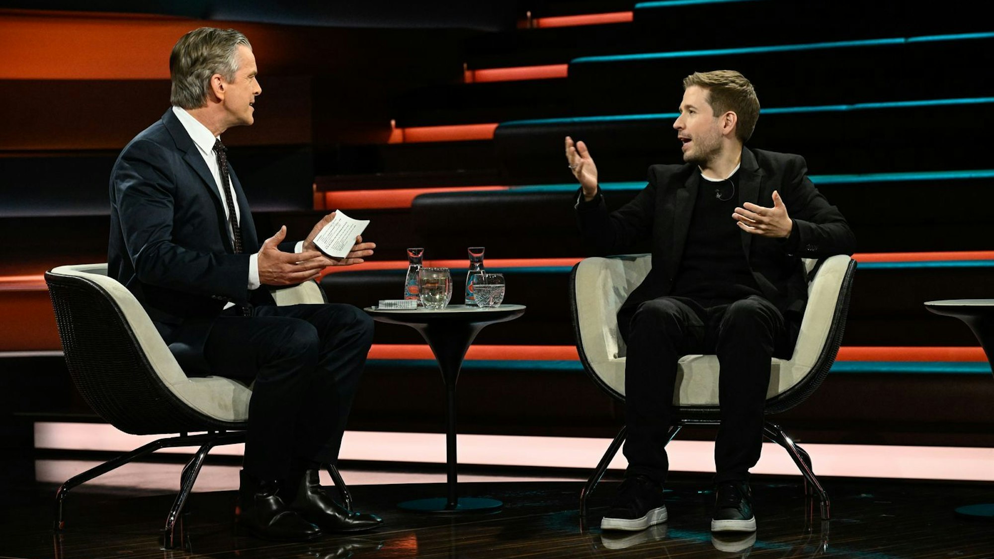 Bei „Markus Lanz“ sprach Ex-SPD-Generalsekretär Kevin Kühnert über die Hintergründe seines politischen Rücktritts. (Bild: ZDF / Markus Hertrich)