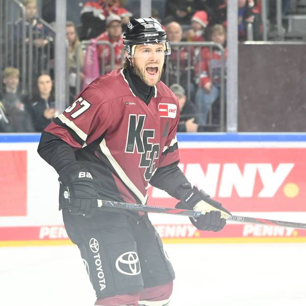 Deutschland: Penny Del Eishockey 2025/26,28.Spieltag- Kölner Haie vs Adler Mannheim- Lanxess-Arena Köln: Brady Austin Kölner Haie,57 *** Germany Penny Del Ice Hockey 2025 26.28 Matchday Cologne Sharks vs Adler Mannheim Lanxess Arena Cologne Brady Austin Cologne Sharks,57 Copyright: xOrhanxHabashx