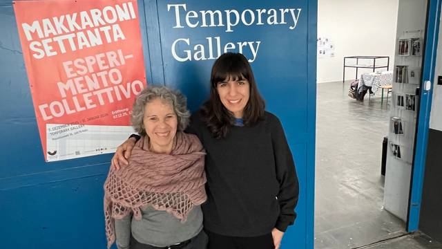 Maria Fili und Patrizia Barba stellen mit 15 anderen Künstlerinnen Werke aus, die sich mit ihrer italienischen Herkunft und mit Migration auseinandersetzen.