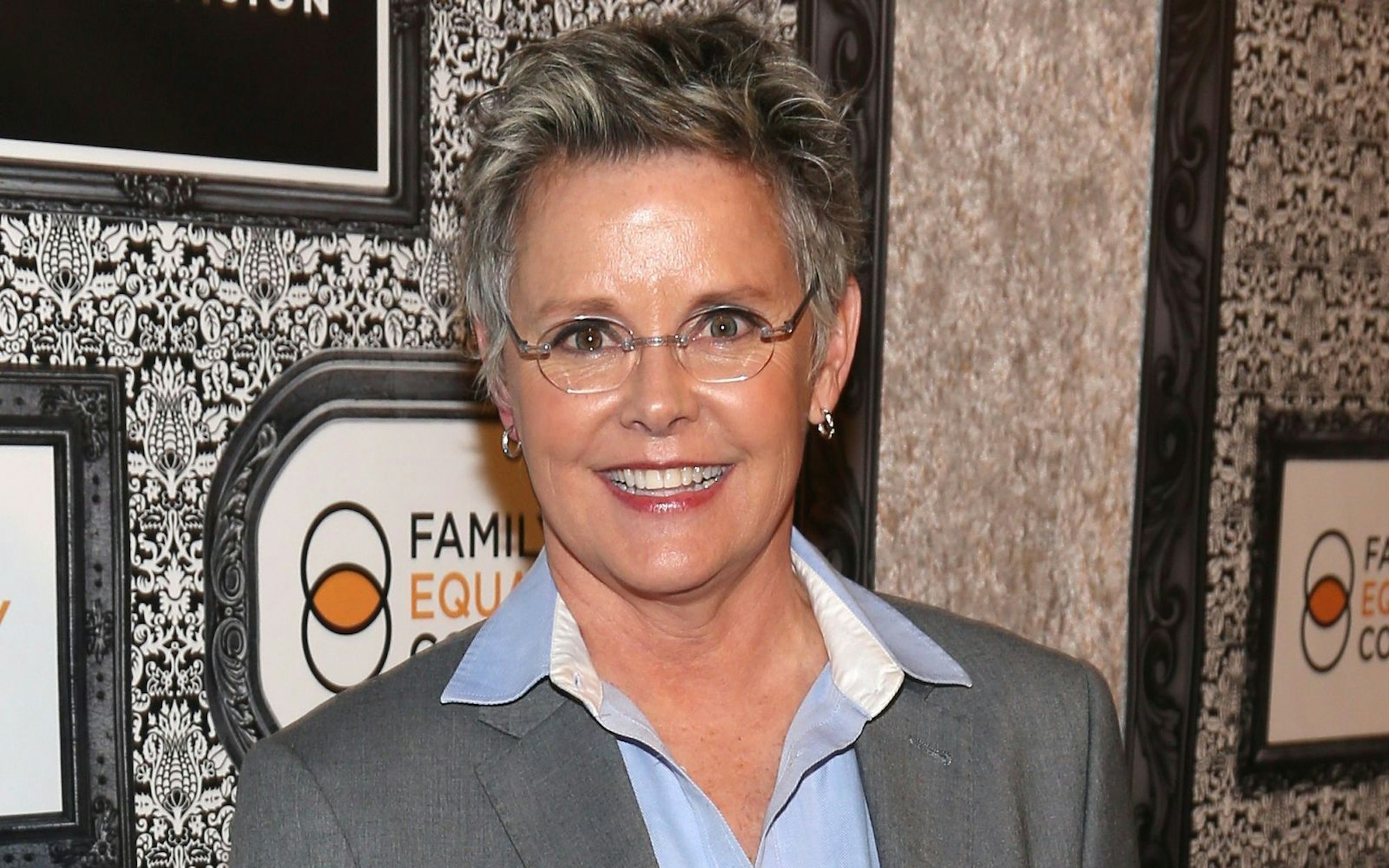 Als Schauspielerin sollte die Rolle der Marcy Rhoades ihre bislang größte bleiben, dafür machte sich Amanda Bearse hinter der Kamera einen Namen. (Bild: Imeh Akpanudosen/Getty Images for Family Equality Council)