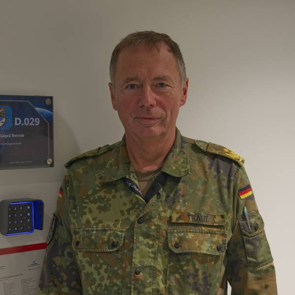 Generalmajor Michael Traut, Weltraumkommando BW