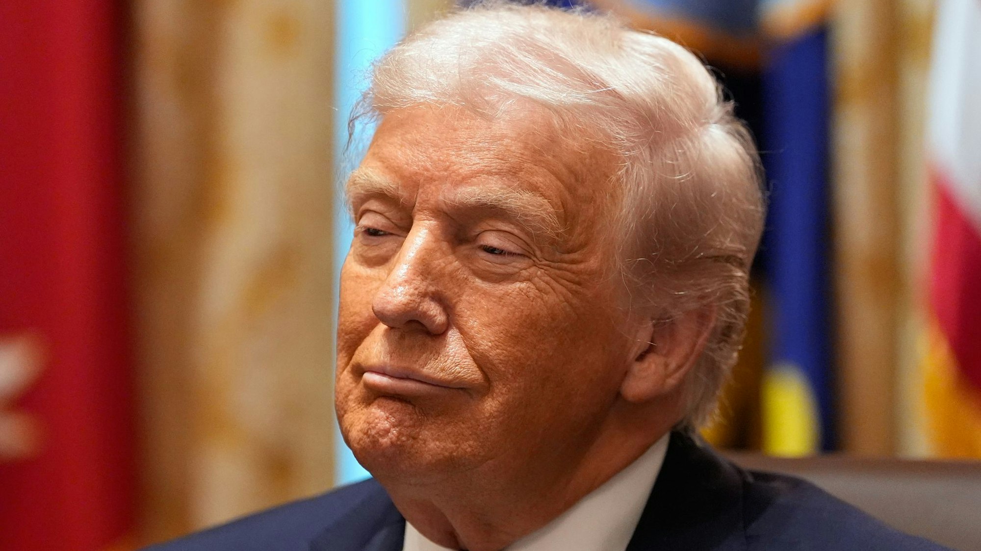 Trump will zehn Milliarden Dollar von der BBC erstreiten.