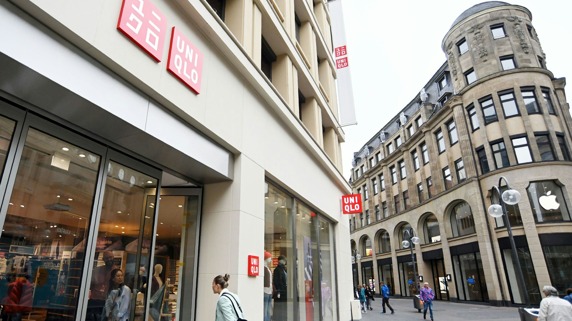 Die japanische Modemarke Uniqlo wechselte von der Hohe Straße auf die Schildergasse.