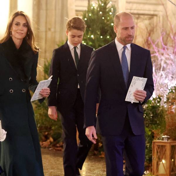 Prinzessin Charlotte, Prinzessin Kate, Prinz George und Prinz William beim Weihnachtskonzert „Together At Christmas“.
