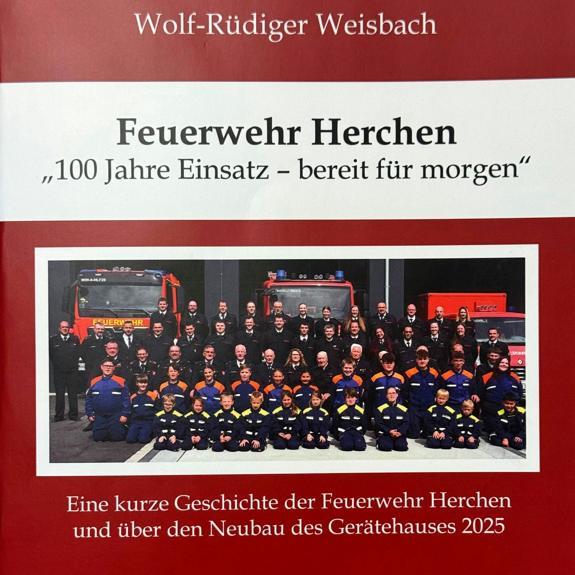 Das Deckblatt der Festschrift.