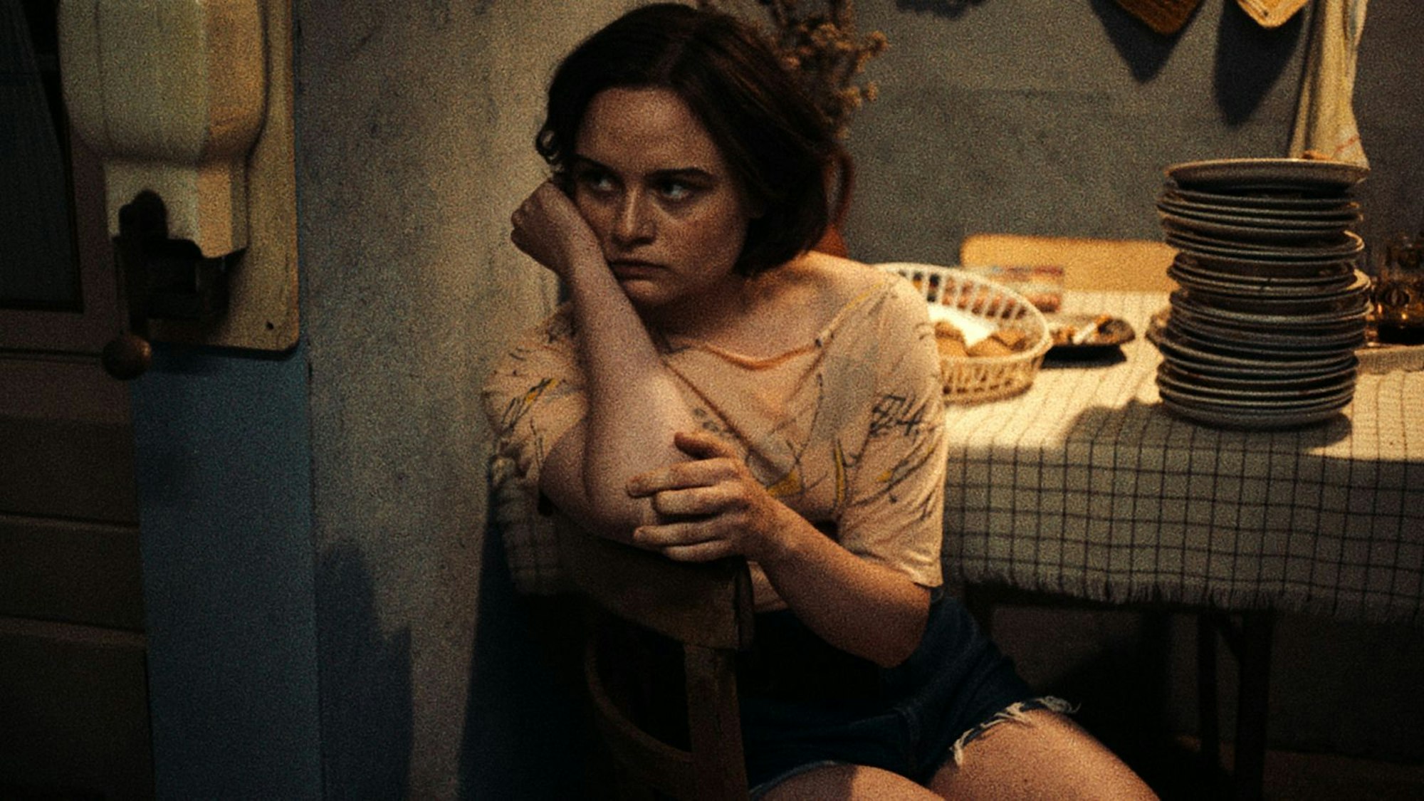 Mascha Schilinski war mit „In die Sonne schauen“ (Bild) schon in Cannes erfolgreich. Nun hat es das Drama auf die Shortlist für den Auslandsoscar geschafft. (Bild: Fabian Gamper/Studio Zentral/Neue Visionen)