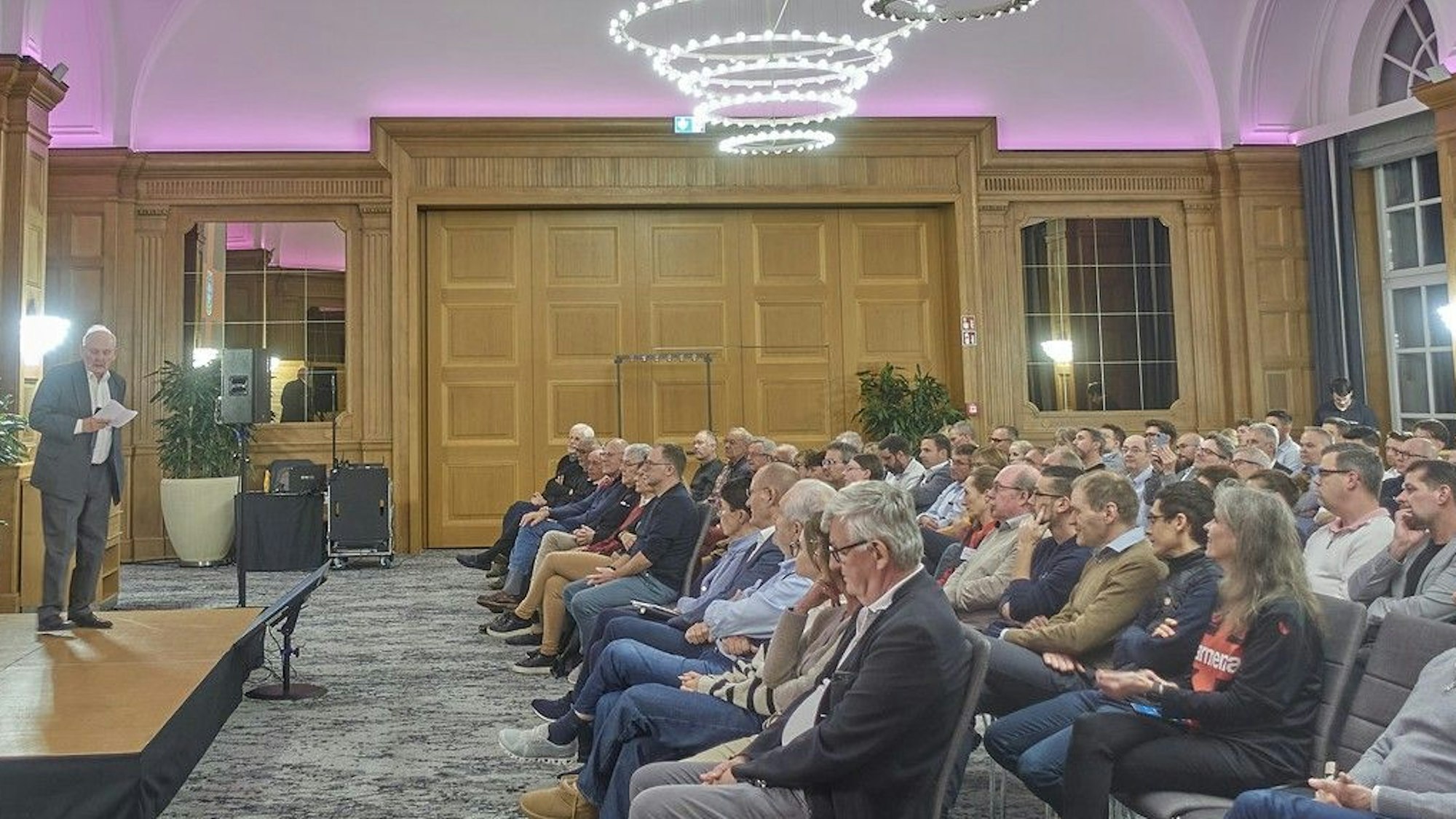 Blick ins Bayer-Kasino