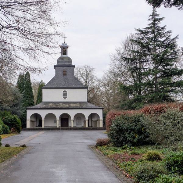 Die Friedhofskapelle von Wilhelm Fähler in Wiesdorf
