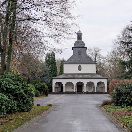 Die Friedhofskapelle von Wilhelm Fähler in Wiesdorf