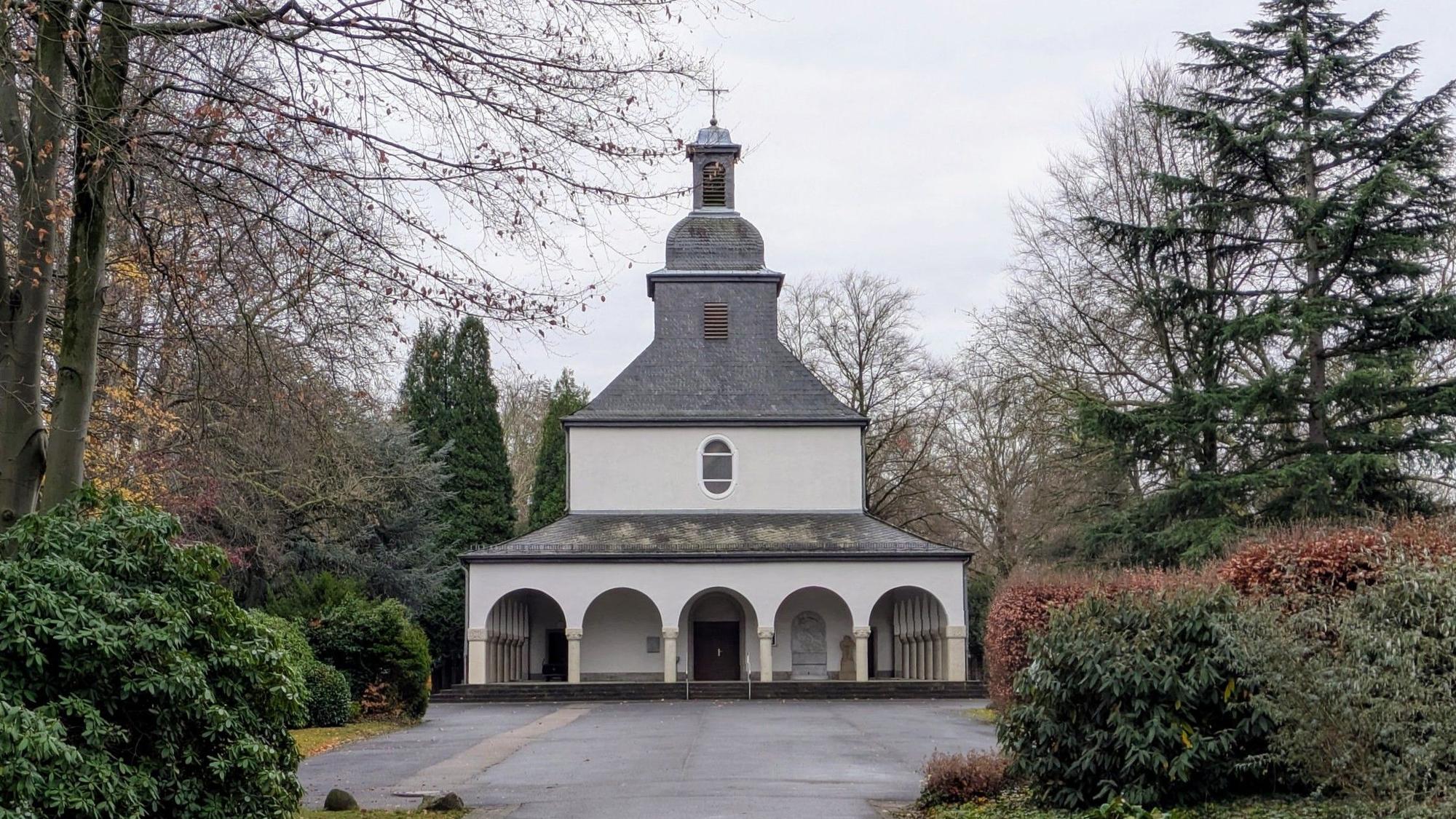 Die Friedhofskapelle von Wilhelm Fähler in Wiesdorf