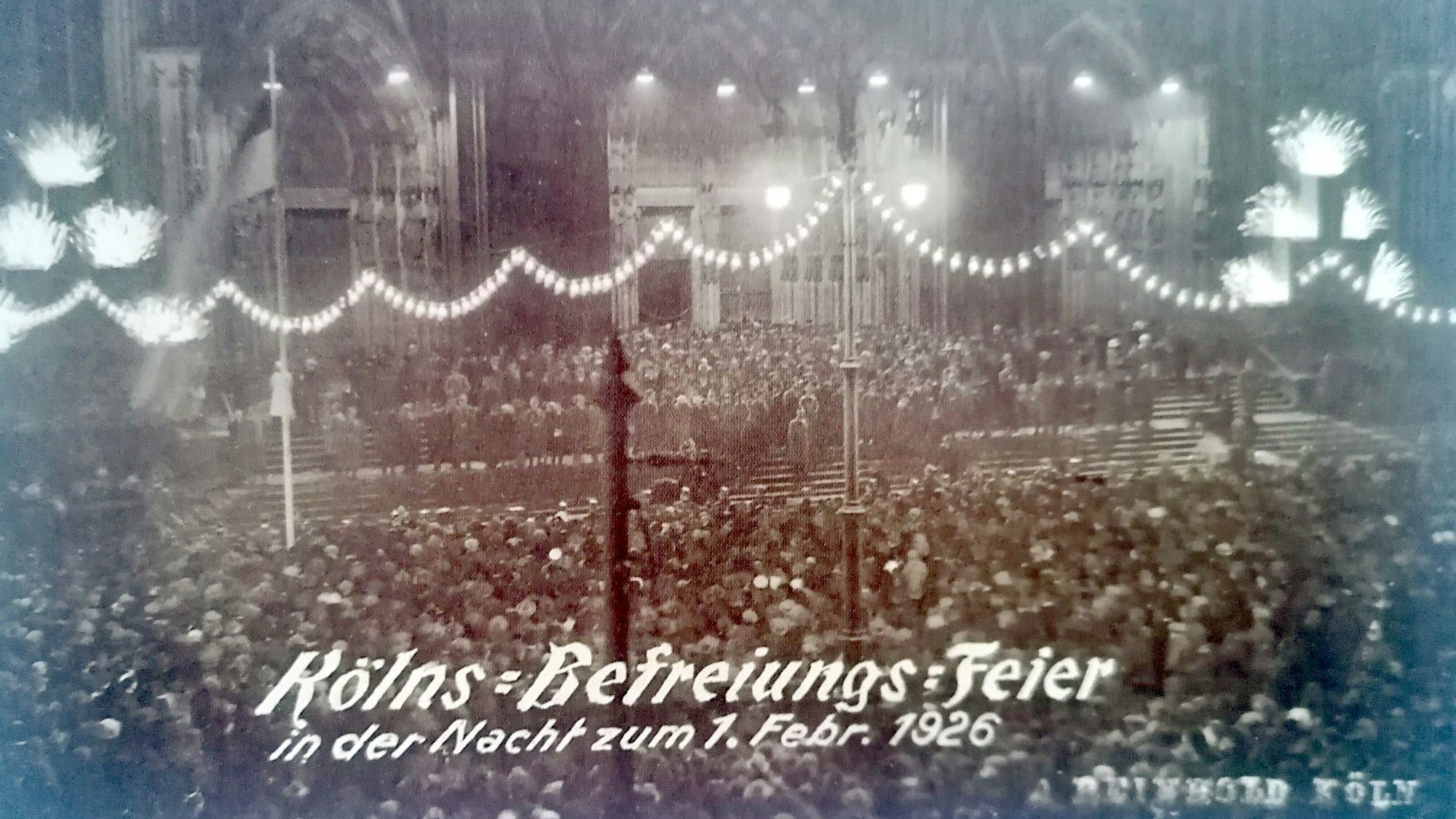 Befreiungsfeier am 1. Februar am Dom nach dem Abzug der Besatzer.