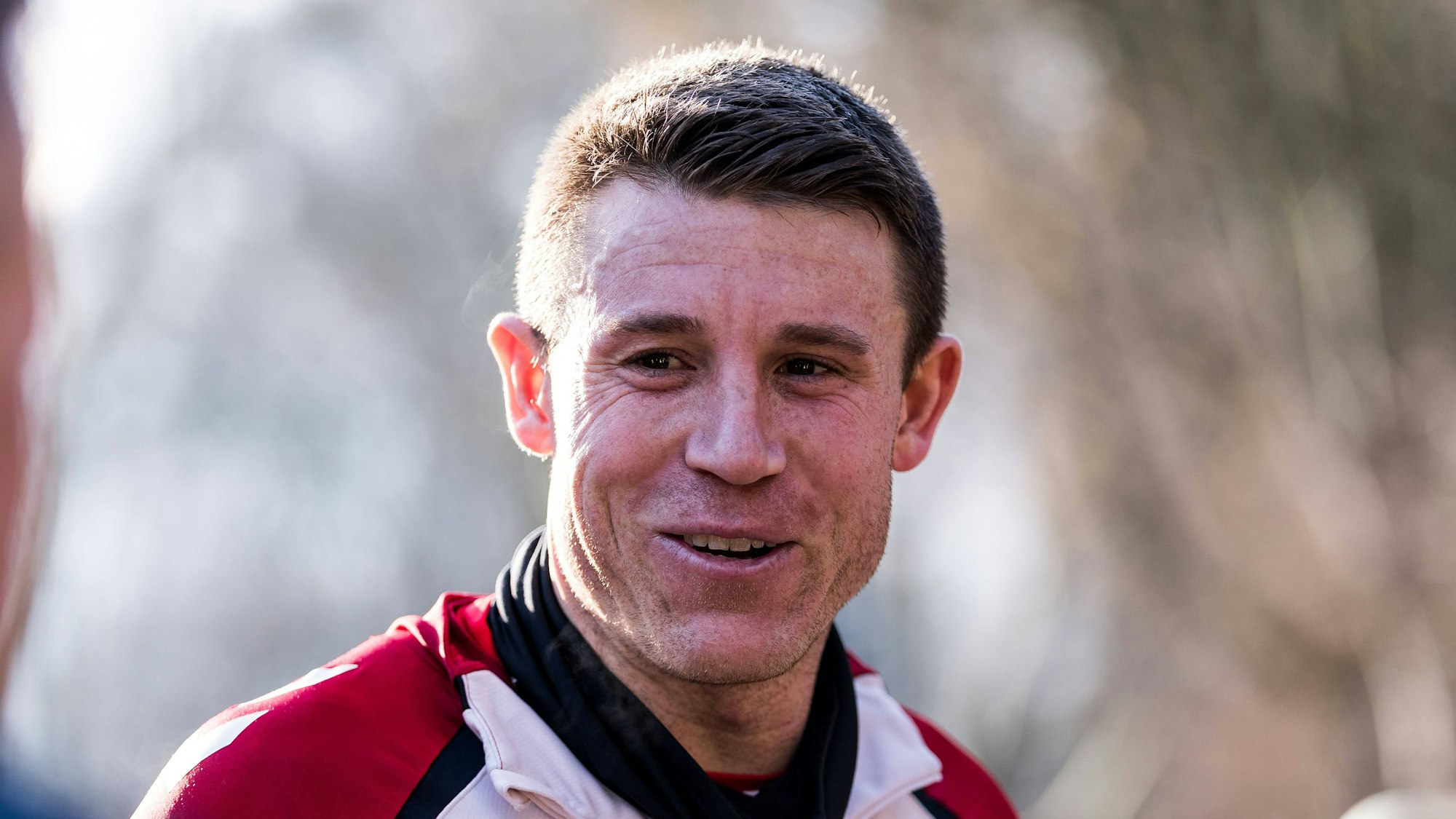 Training 1. FC Köln 17.12.2025 Dominique Heintz 1. FC Köln, 3 in der Mixed Zone nach dem Nicht-Öffentlichen Training Training 1. FC Köln Geissbockheim, 17.12.2025 *** Training 1 FC Köln 17 12 2025 Dominique Heintz 1 FC Köln, 3 in the mixed zone after the non-public training session 1 FC Köln Geissbockheim, 17 12 2025 Copyright: xBEAUTIFULxSPORTS/Wunderlx