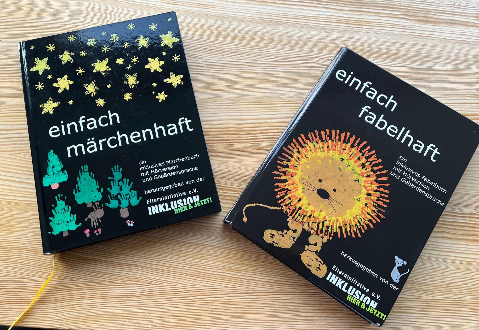 Zwei Bücher