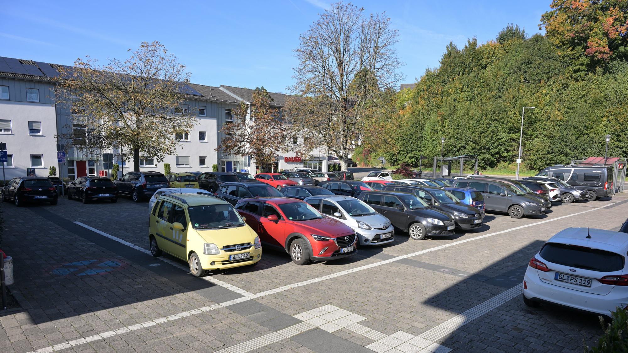 Das Foto zeigt den Karlheinz-Stockhausen-Platz in Kürten