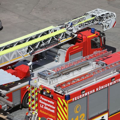 Zwei Einsatzfahrzeuge der Freiwilligen Feuerwehr Königswinter.