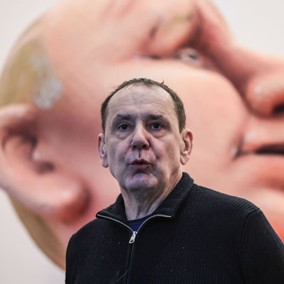 Der deutsche Bildhauer und Karnevalswagenbauer Jacques Tilly. Oliver Berg