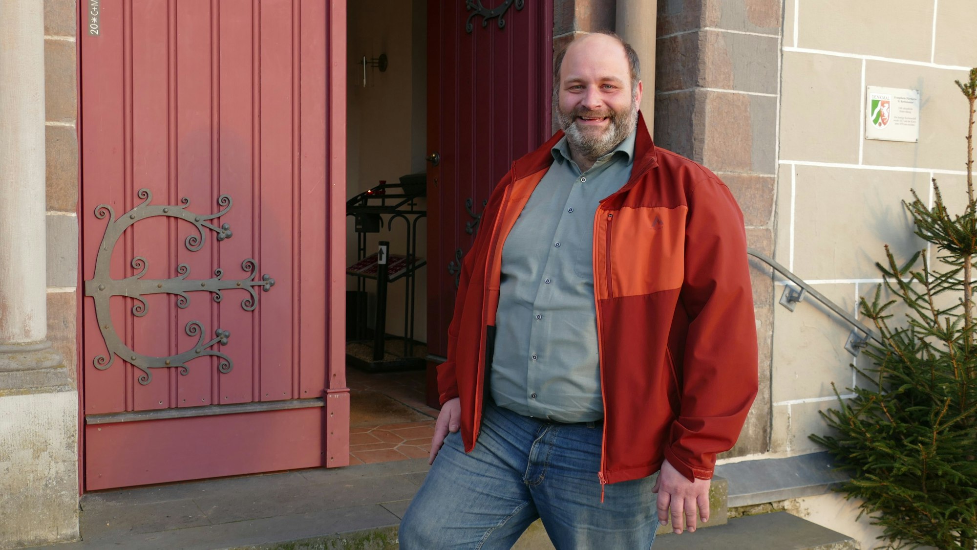 Thomas Weckbecker, Pfarrer der evangelischen Kirchengemeinde Wahlscheid, rät, sich schon vor Weihnachten soziale Aktivitäten zu suchen.