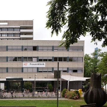 21.06.2021, Köln: Frauenklinik der Uniklinik Köln.