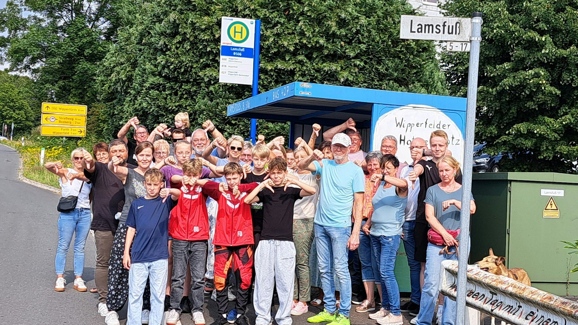 Das Warten hat bald ein Ende: Viele Wipperfelder forderten eine bessere Busverbindung – die startet am 7. Januar.