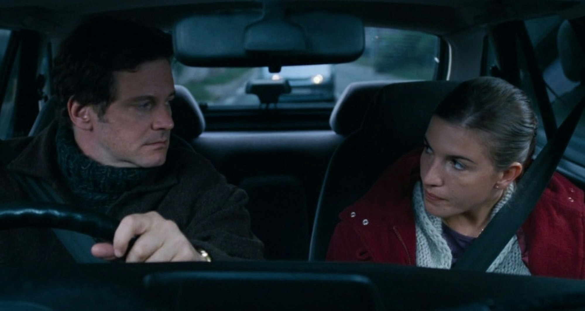 Sie sprach kein Wort Englisch, er keine Silbe Portugiesisch - und trotzdem verliebten sich der frisch geschiedene Autor Jamie (Colin Firth) und seine Haushälterin Aurelia (Lúcia Moniz) ineinander. (Bild: Universal Studios)