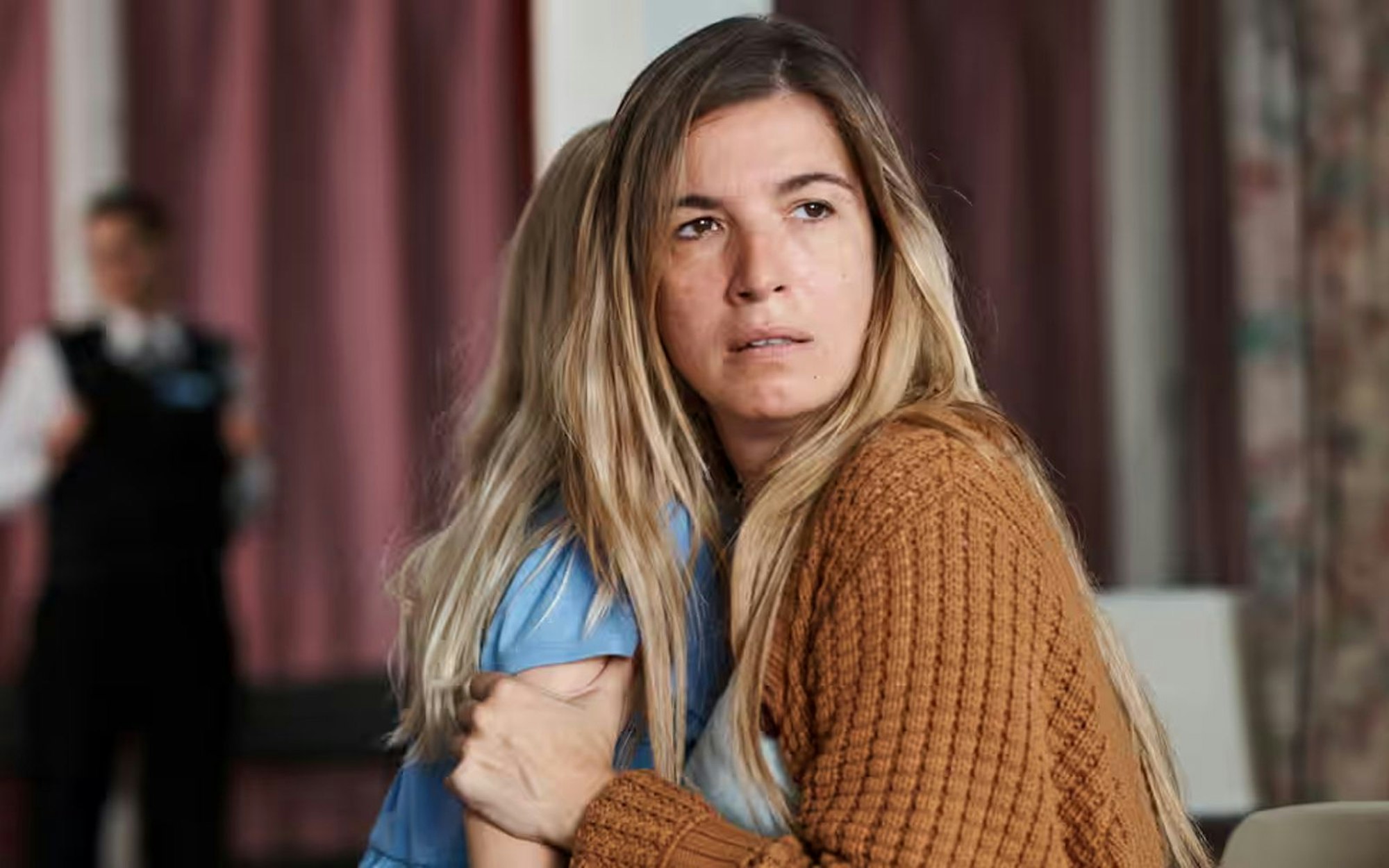 Lúcia Moniz ist ihrer Heimat Portugal ein Star: Zu ihren letzten Filmen gehören das Sozialdrama „Listen“ (2020, Bild) und der Sci-Fi-Thriller „Justicia artificial“ (2024). (Bild: Pinball London)