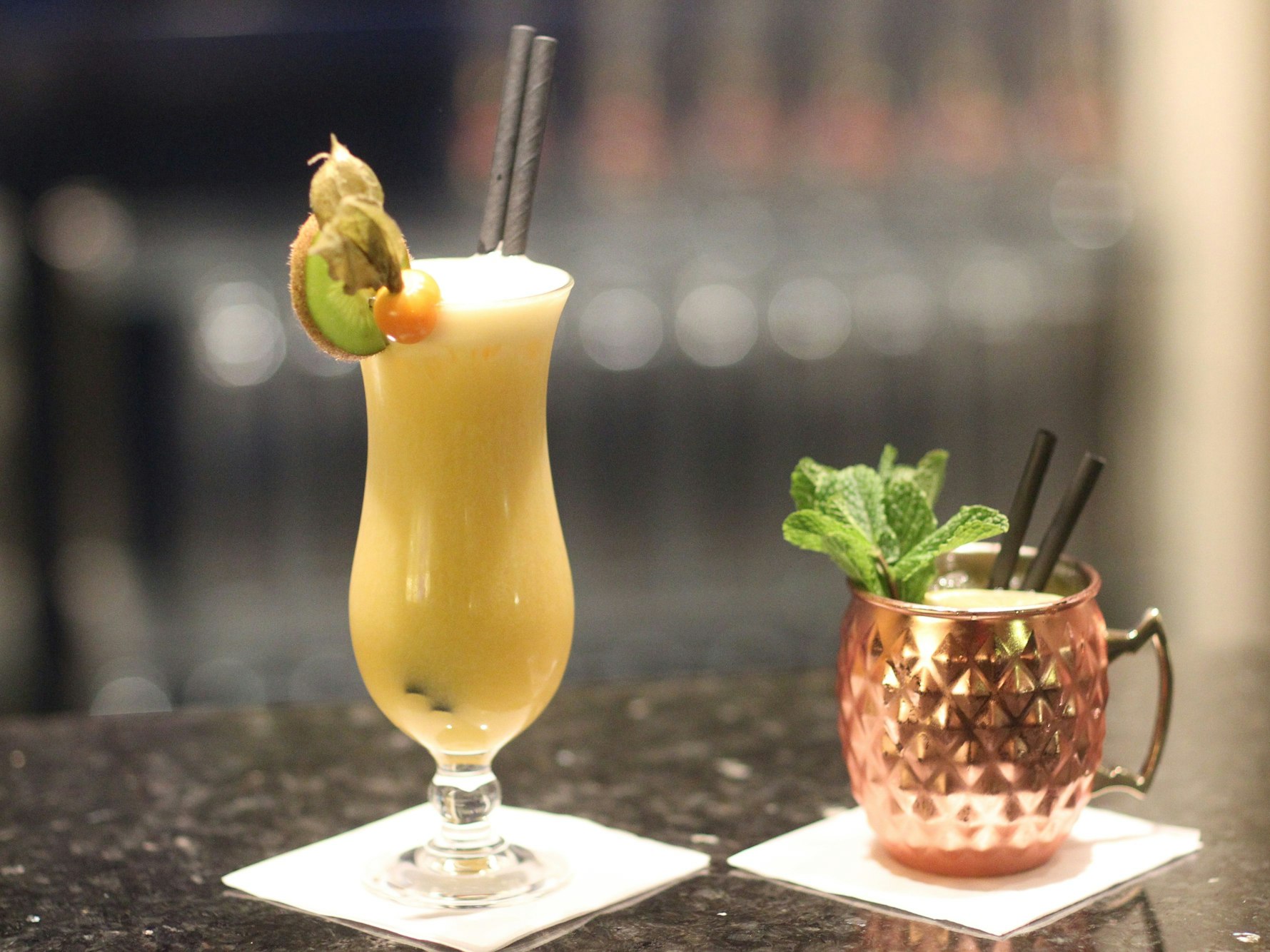 Zwei Cocktails aus dem Kranz-Park-Hotel in Siegburg