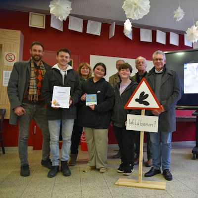 Eine Gruppe mit Kindern.