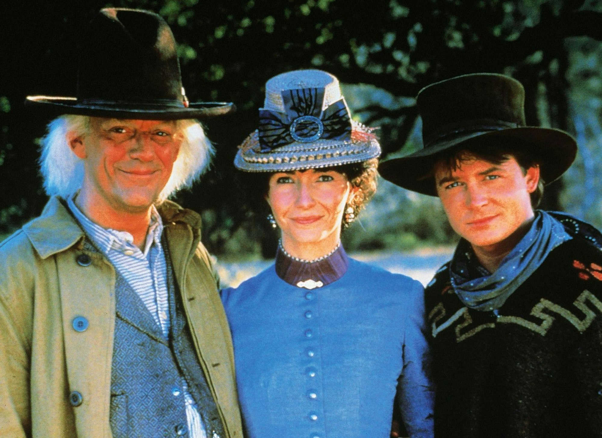 In Teil „Zurück in die Zukunft III“ findet auch Doc Brown (Christopher Lloyd, Bild links) sein Liebesglück mit Clara Clayton (Mary Steenburgen). (Bild: Universal Pictures)