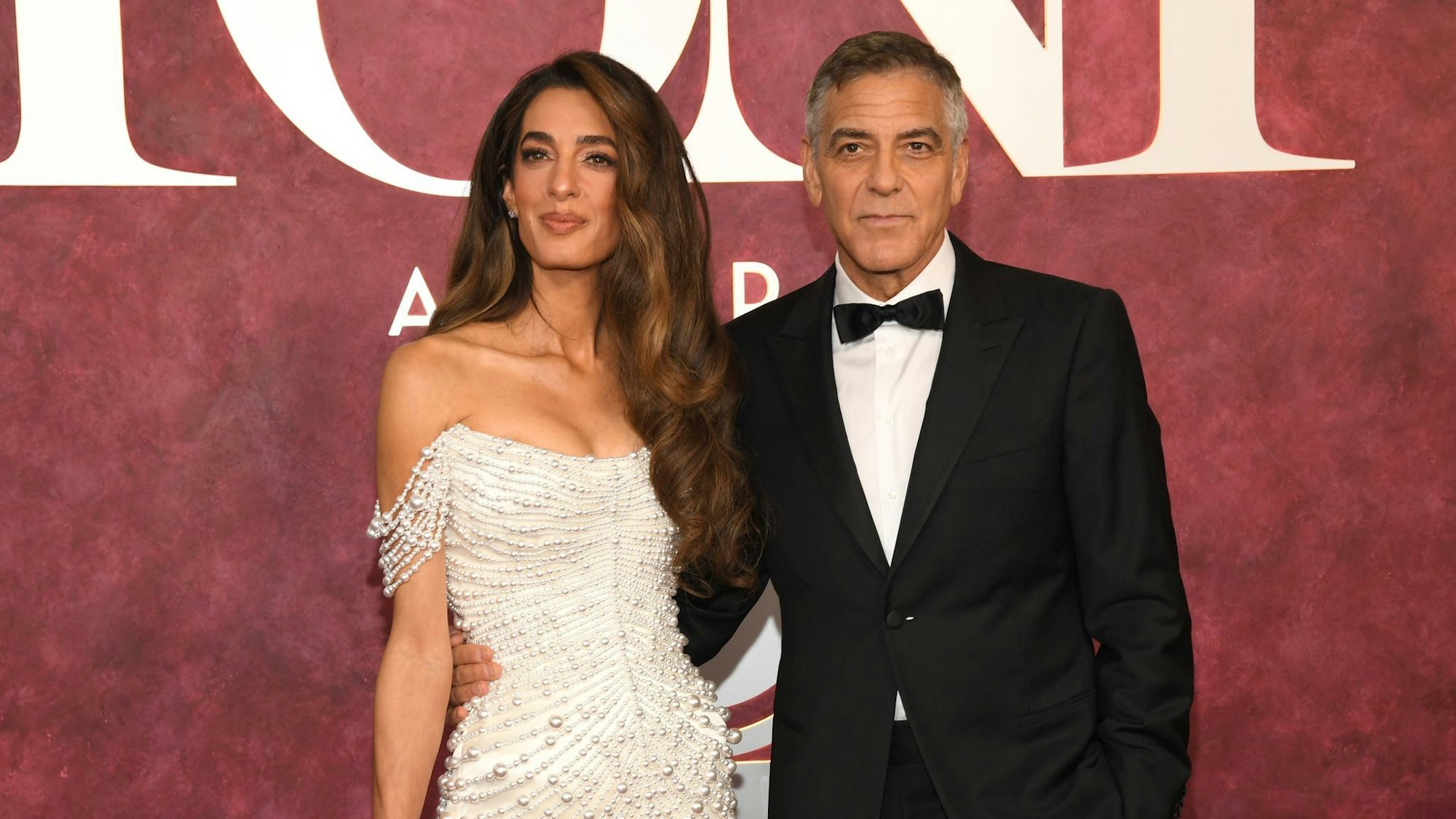 Die Menschenrechtsanwältin Amal Alamuddin Clooney und der Oscar-prämierte Schauspieler George Clooney leben mit ihren Zwillingen auf einem Bauernhof in Südfrankreich. (Archivbild)