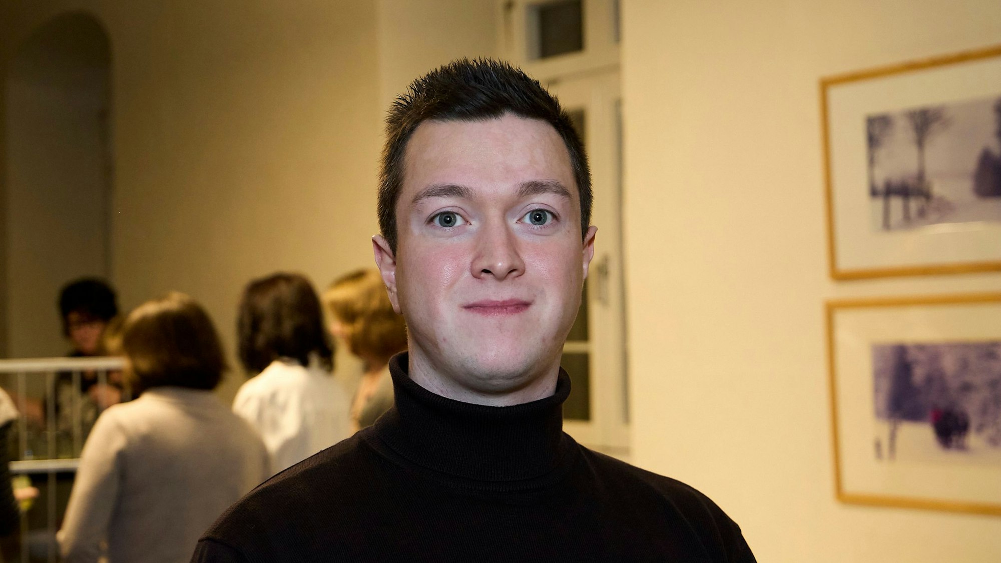 Das Porträt zeigt Luca Brod.