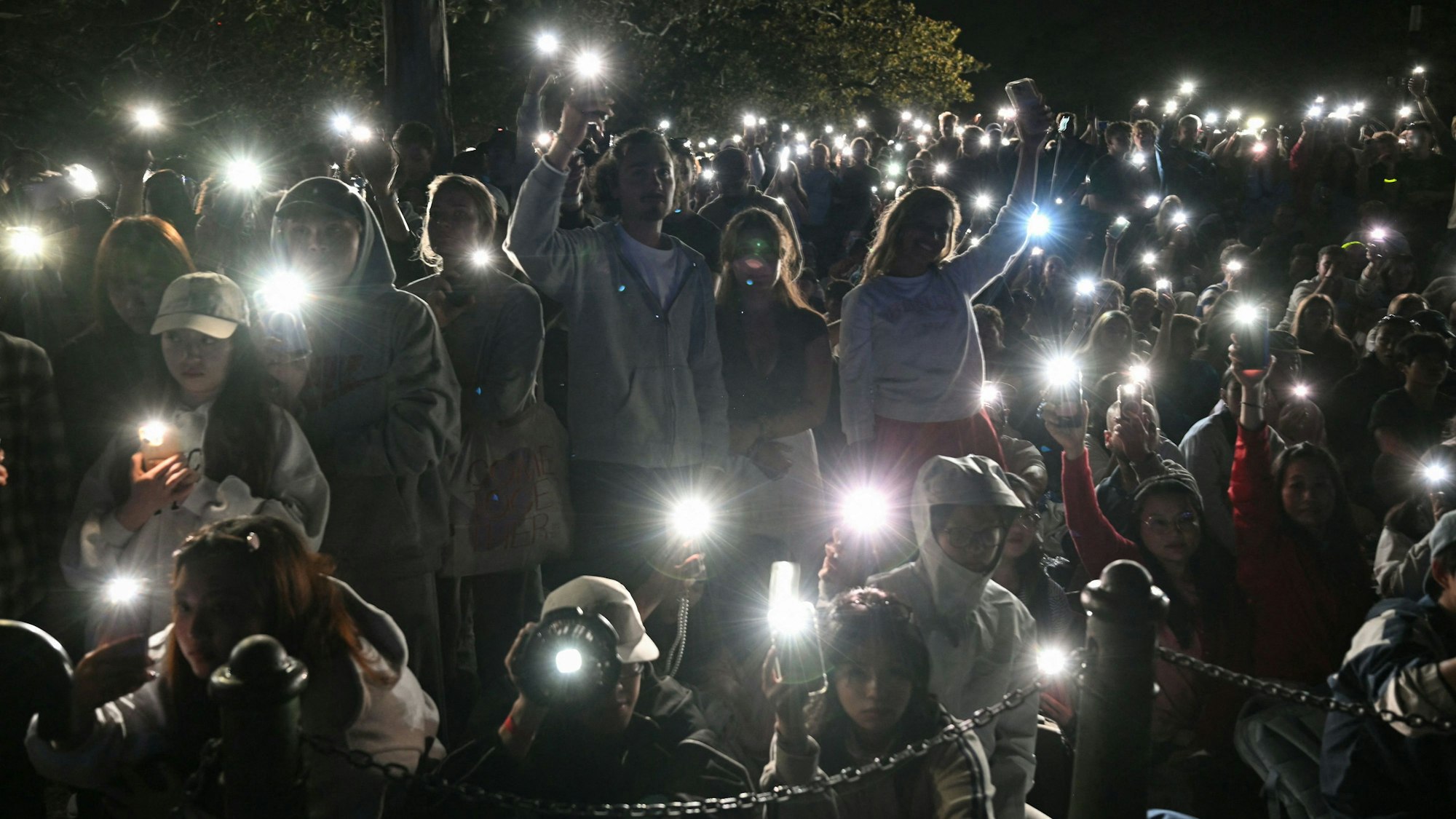 Gedenken an die Opfer des Terroranschlags von Sydney