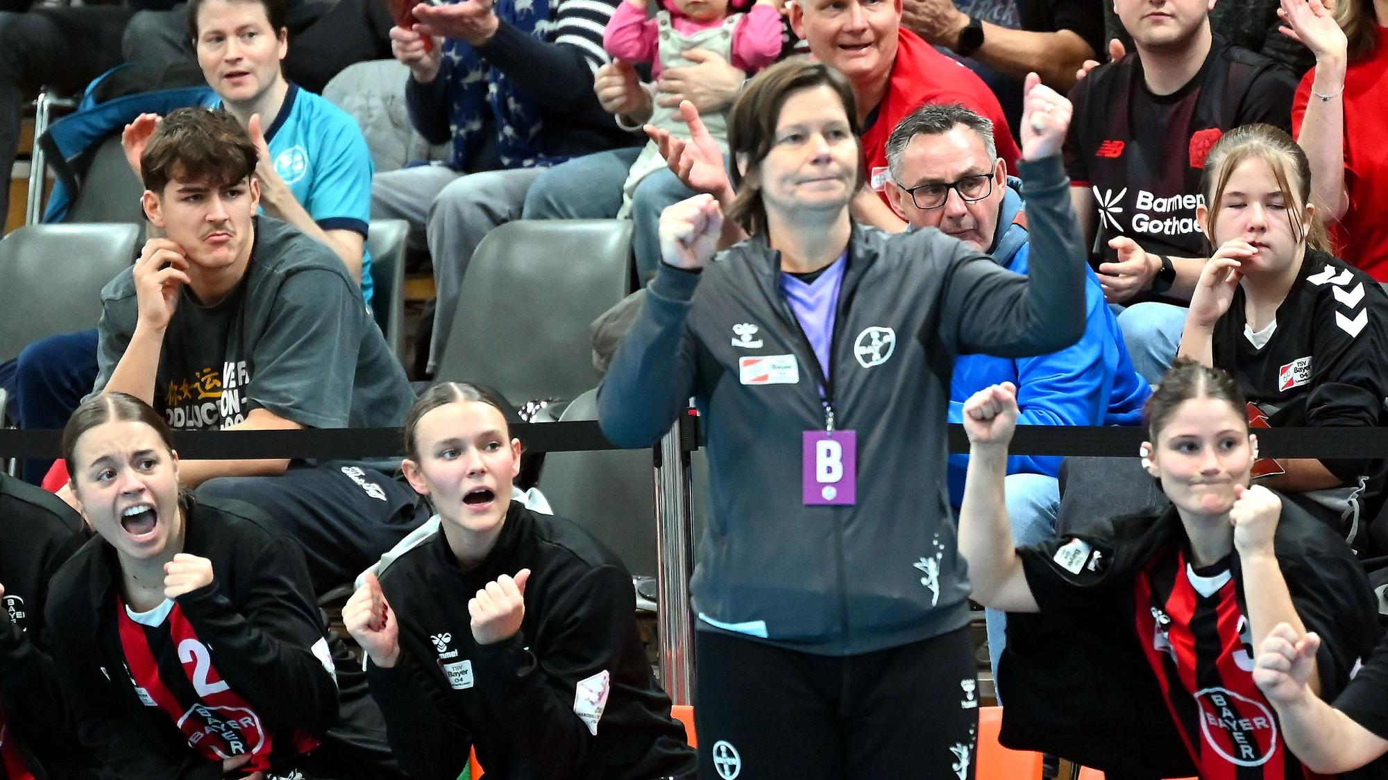 09.11.2025, Handball-Bayer 04 Leverkusen-Buchholz
TR: Sybille Gruner (Bayer)
Foto: Uli Herhaus