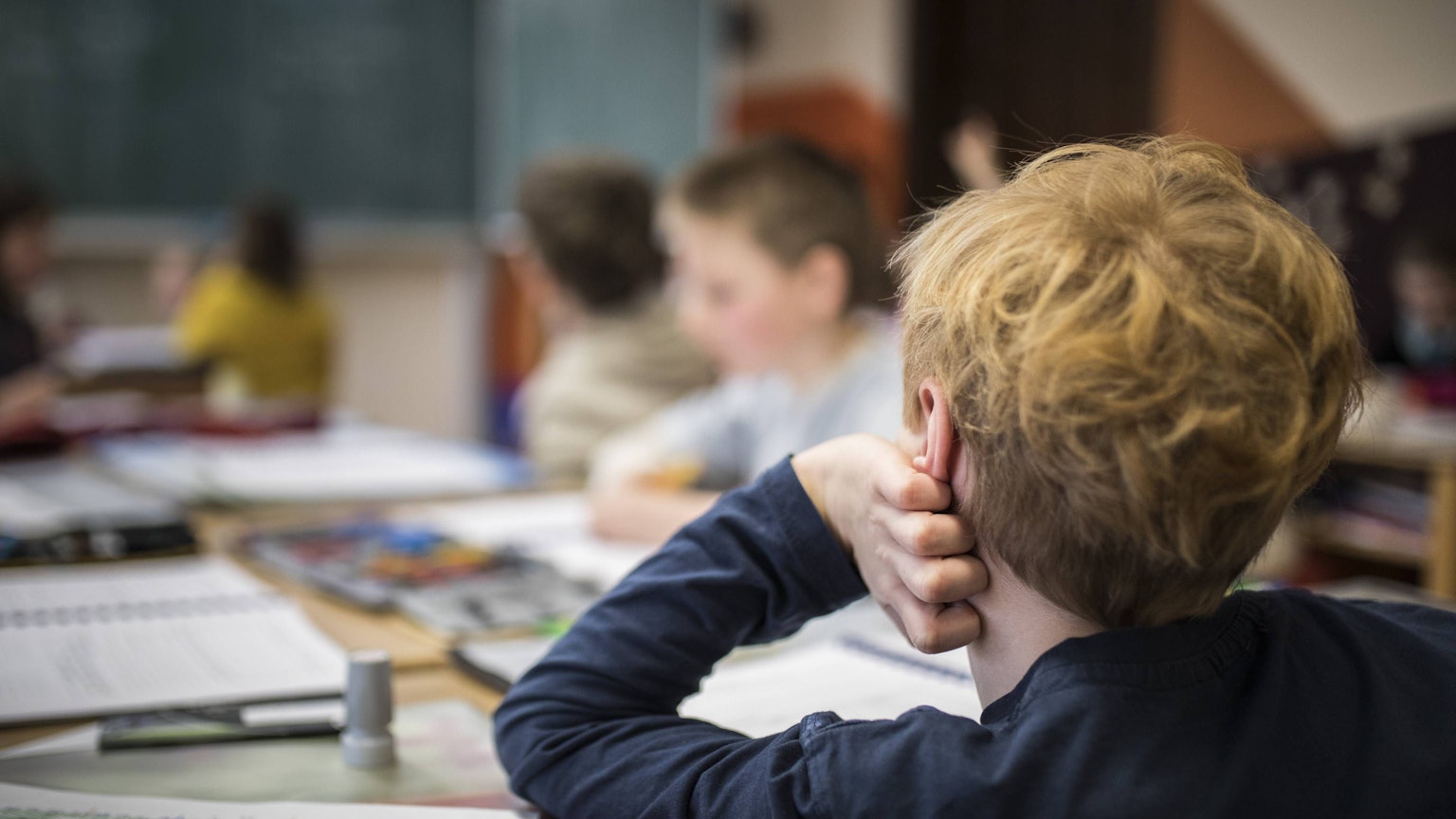 Schüler während einer Unterrichtsstunde