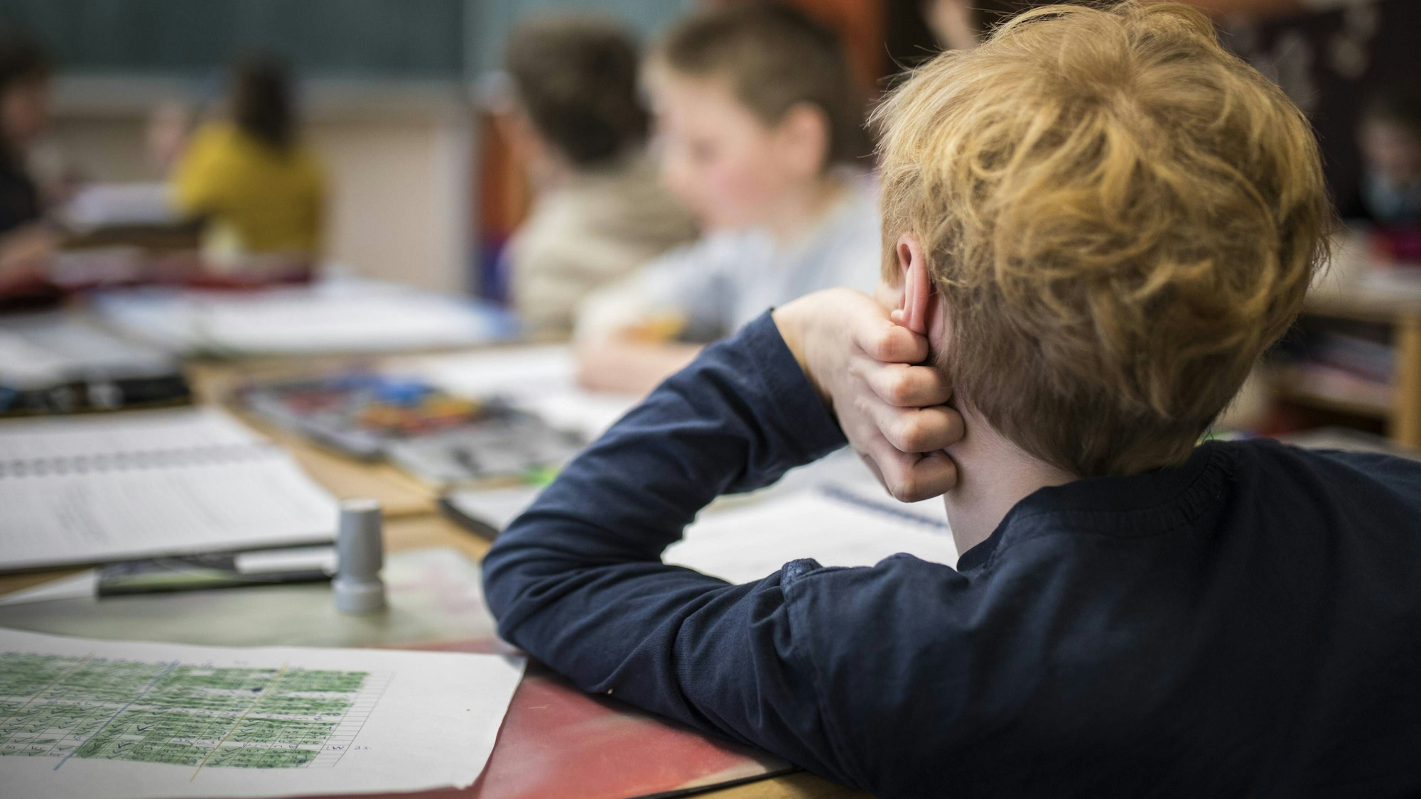 Schüler während einer Unterrichtsstunde