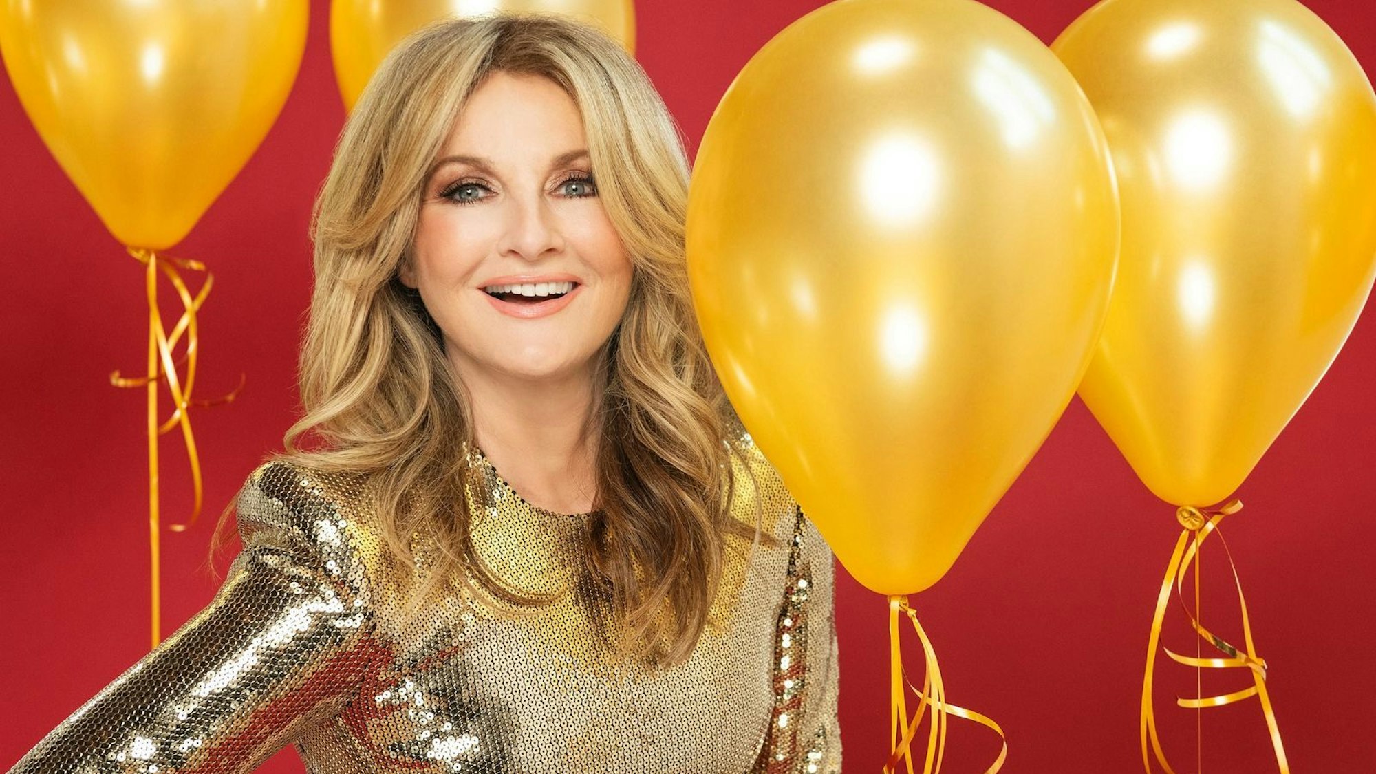 2024 blickte Frauke Ludowig auf 30 Jahre „Exclusiv - Das Starmagazin“ bei RTL zurück. Die Show wird zukünftig alle VIP- und People-Formate des Senders bündeln. (Bild: RTL / Ruprecht Stempell)