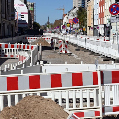 Die Baustelle für die Nord-Süd-Stadtbahn auf der Bonner Straße