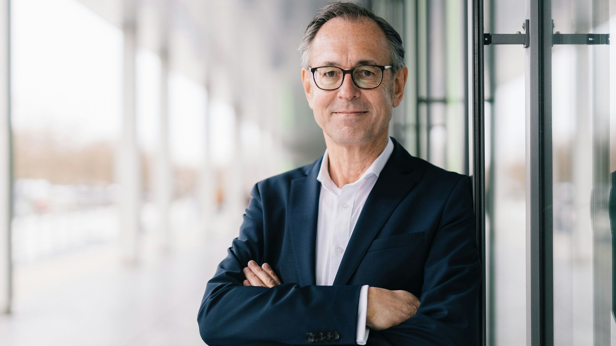 Prof. Dr. Andreas Zick, Leitung Institut für interdisziplinäre Konflikt- und Gewaltforschung , AG 2 - Sozialisation Fakultät für Erziehungswissenschaft