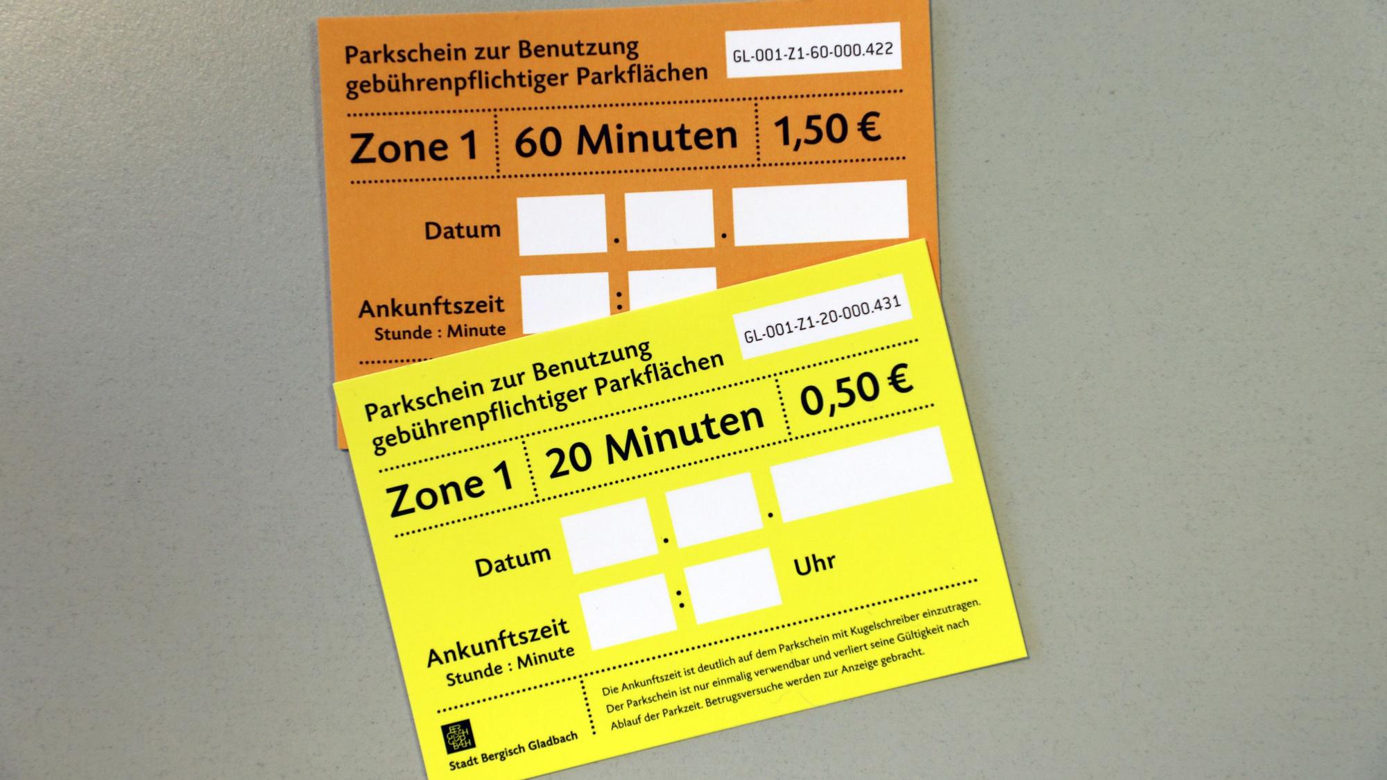 Das Foto zeigt die Plus-Tickets