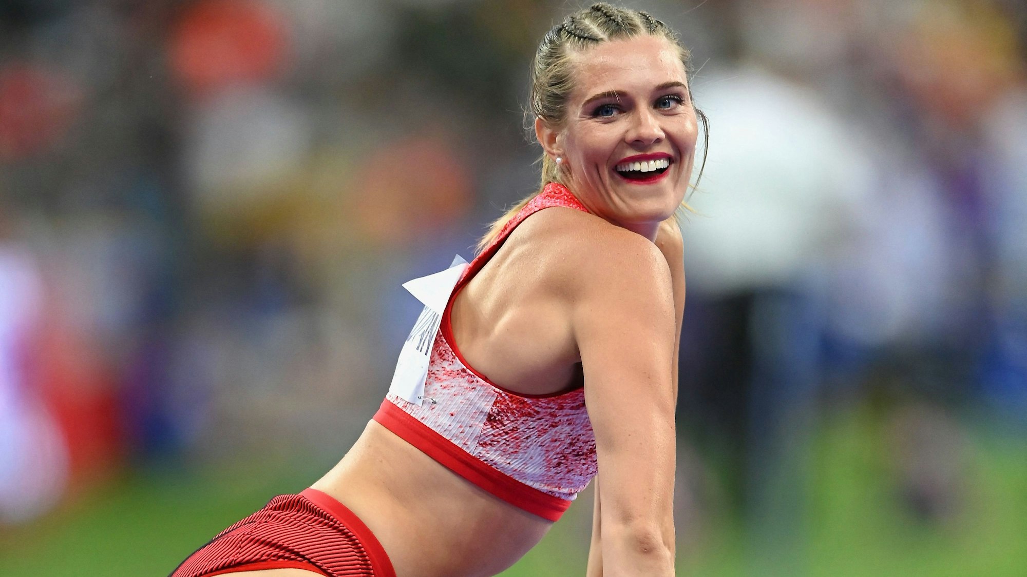 Das Bild zeigt Alysha Newman, Gewinnerin der Bronzemedaille im Stabhochsprung der Frauen bei Olympia 2024 in Paris. Foto: IMAGO/ABACAPRESS