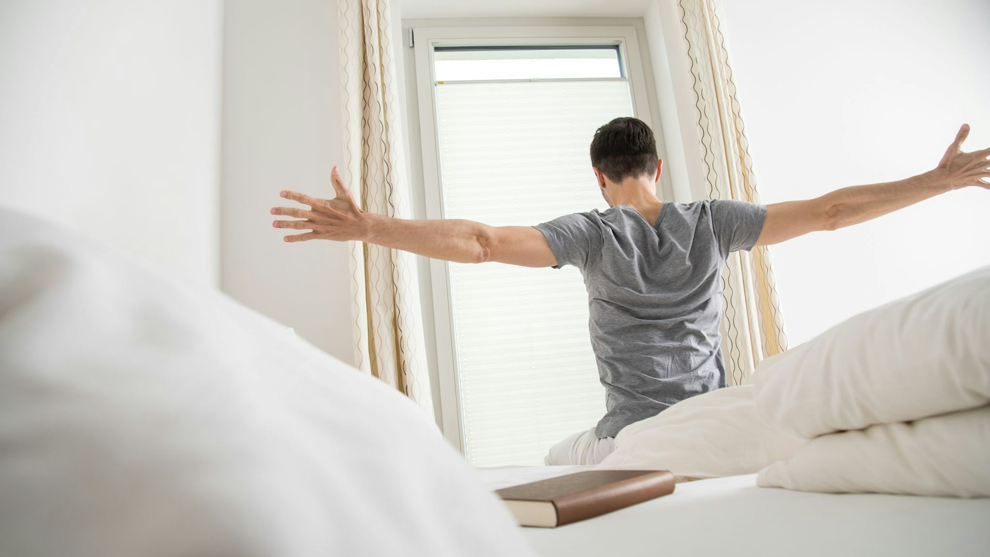 Erholsam geschlafen? Die Nachtruhe ist für Biohackerinnen und Biohacker unverhandelbar.