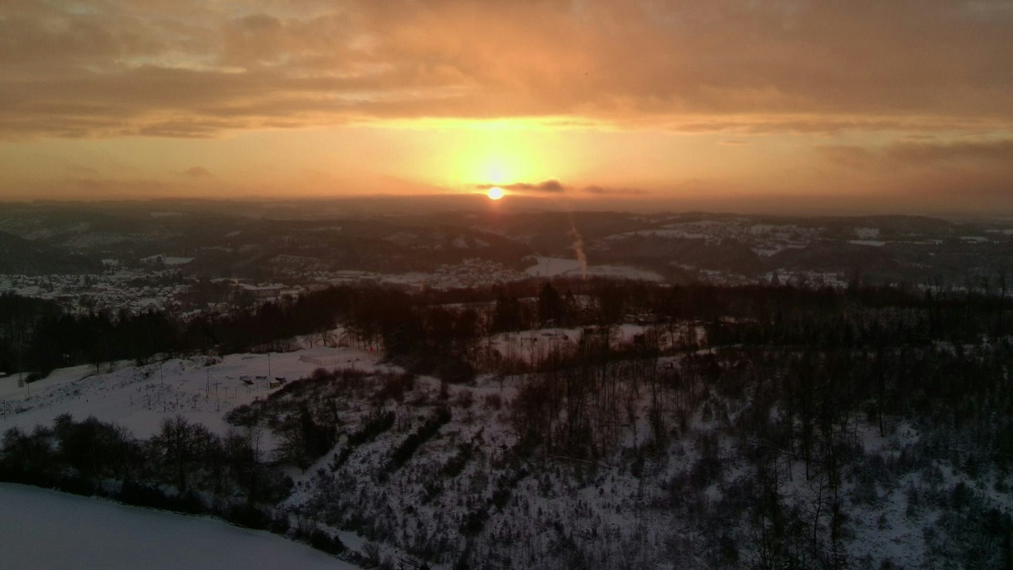 Sonnenaufgang über Bergneustadt.