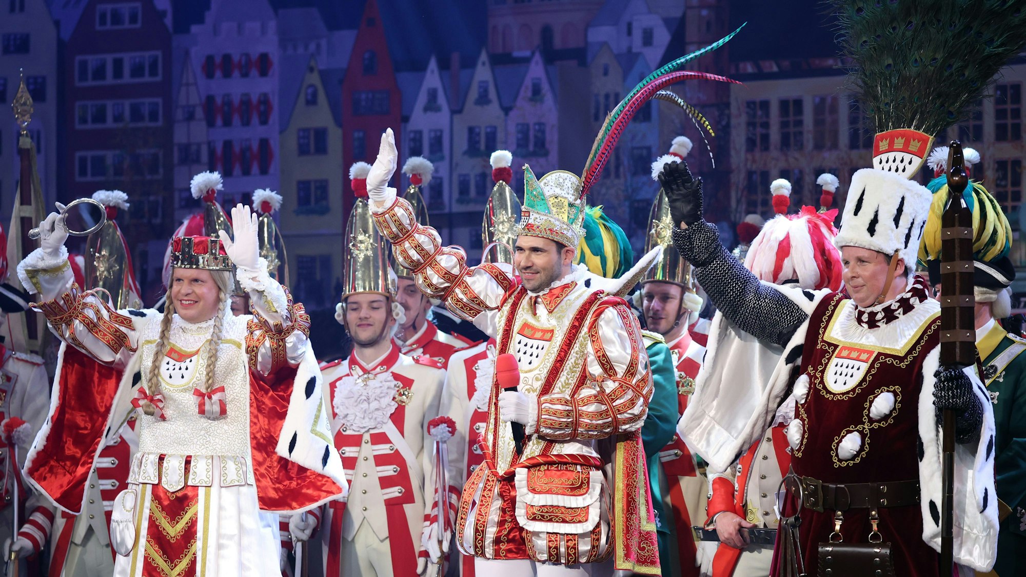 09.01.2026, Köln: KARNEVAL - Proklamation des Kölner Dreigstirns 2026 Prinz Niklas I. (Niklas Jüngling), Bauer Clemens (Clemens von Blanckart) und Jungfrau Aenne (Stefan Blatt) im Gürzenich Köln - Einzug und Proklamation des Dreigestirns.. Foto: Thilo Schmülgen